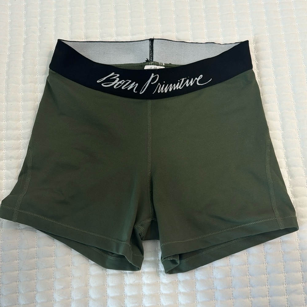Born primitive spandex shorts